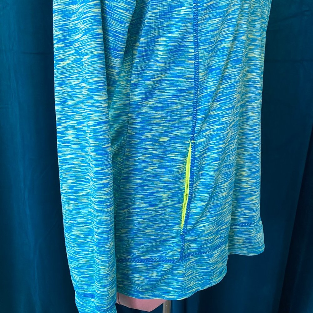 Tangerine Space Dye Pullover Hoodie Mint - Picture 6 of 13